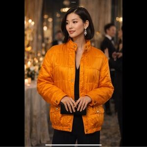 Clio Sz Medium 100% Soft Silk Mandarin Orange Medium Weight Puffer/Bomber Jacket